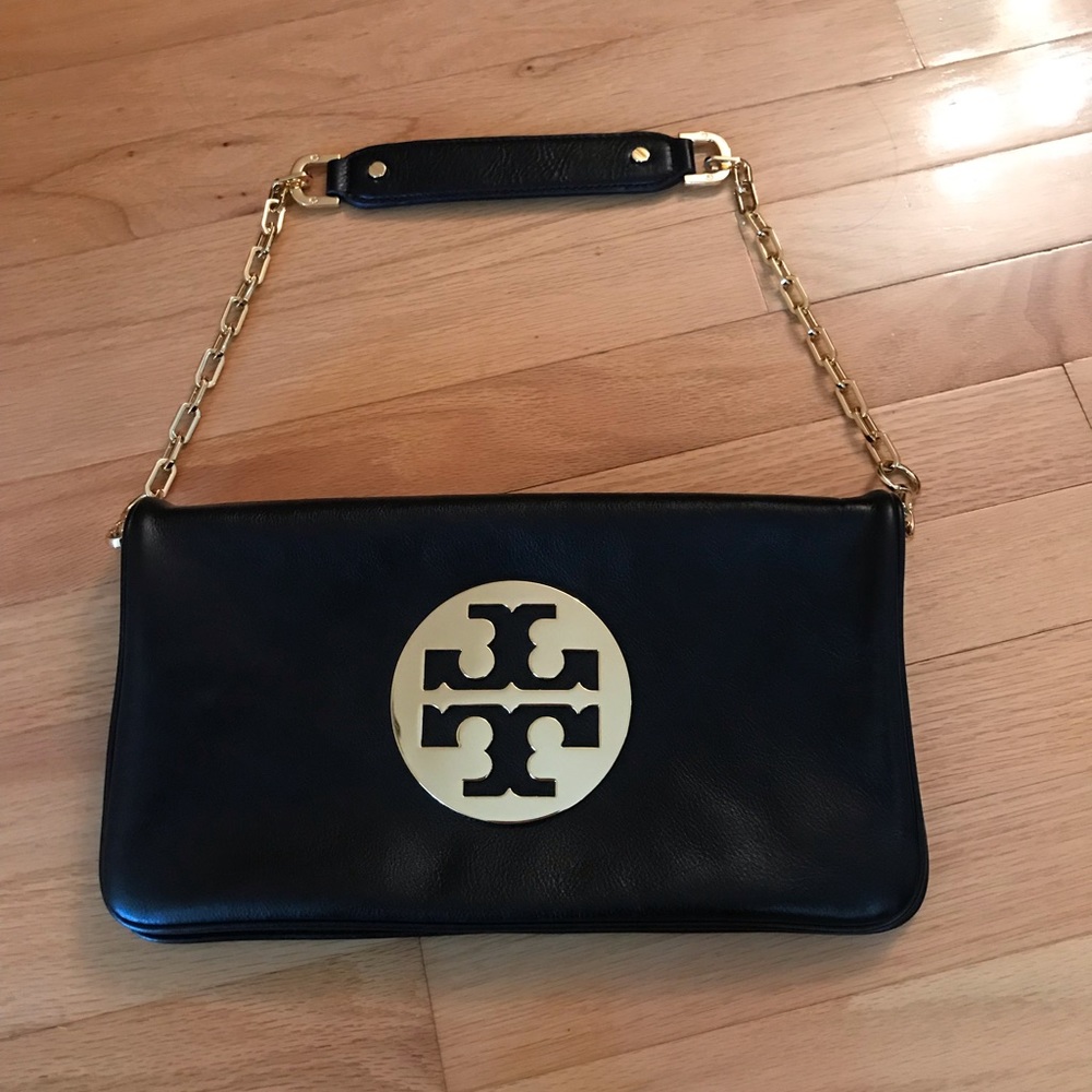 Tory burch clutch/hand bag